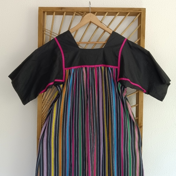 Vintage 1970's Krist Gudnasun Kaftan Mumu Housedress Retro Tropical Ribbon Dress - Picture 9 of 11